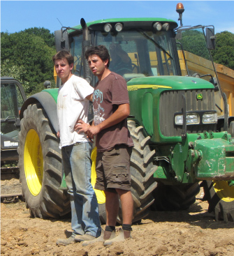 Gaec Leroyer à Domfront : Alexandre et Julien Leroyer